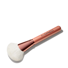 143S Bronzer Fan Brush143S Bronzer Fan Brush