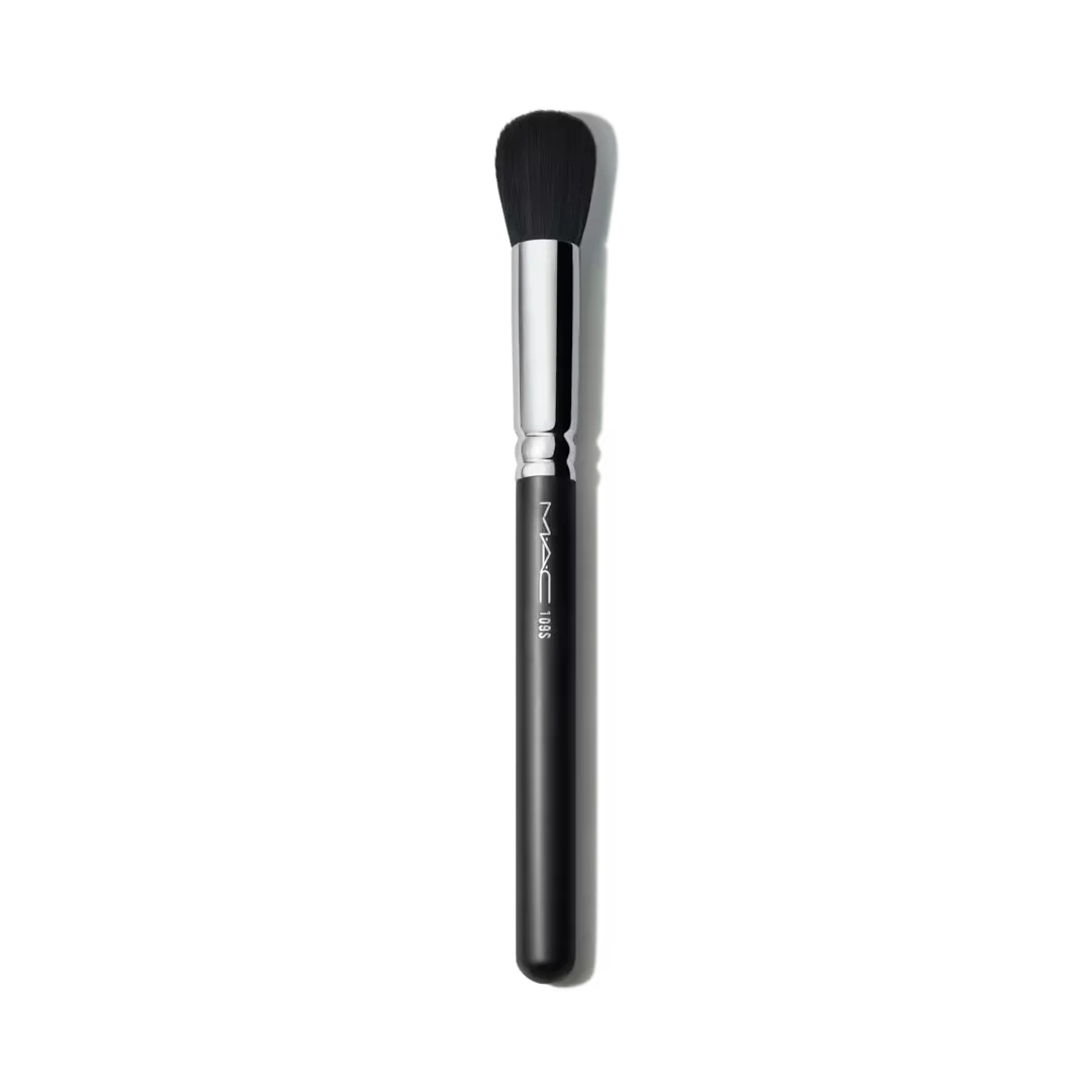 109 Synthetic Small Contour Brush109 Synthetic Small Contour Brush